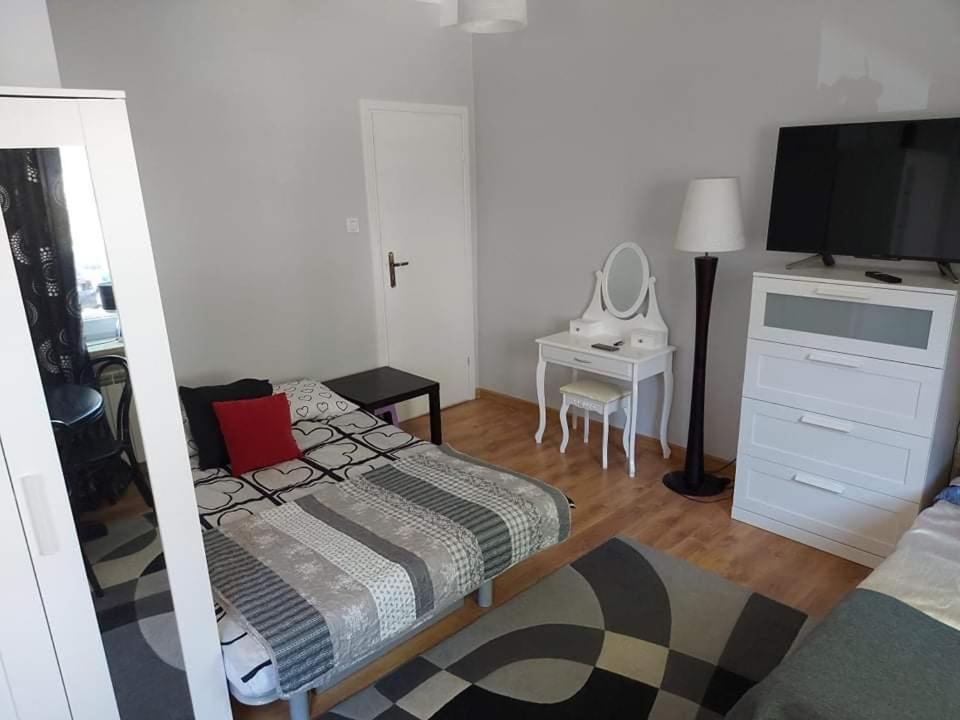 Aleja Apartment Gdansk Bagian luar foto
